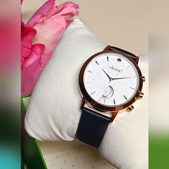 Kate spade New York smart watch R$250 VGUC. - Picture 6 of 15